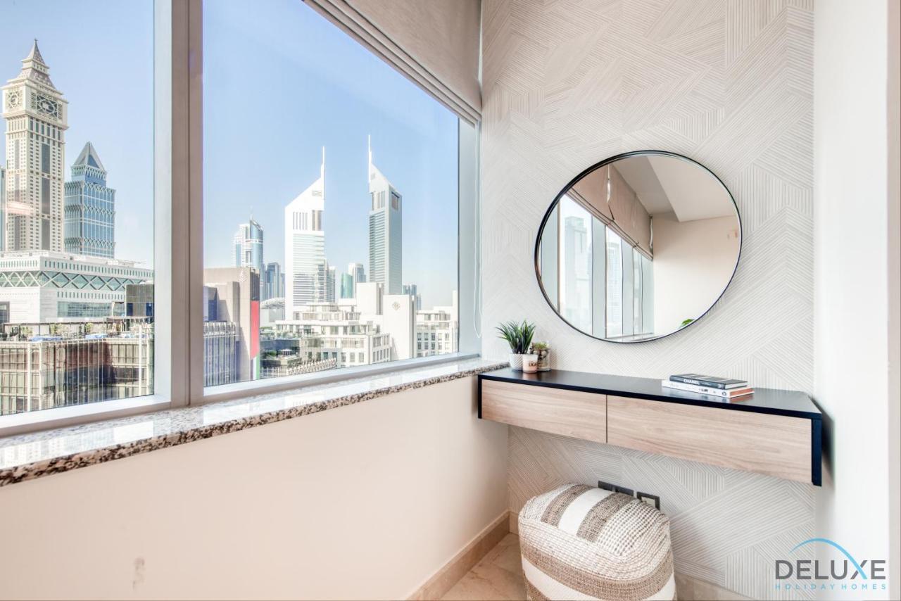 Calm Studio At Sky Gardens Difc By Deluxe Holiday Homes Дубай Екстериор снимка